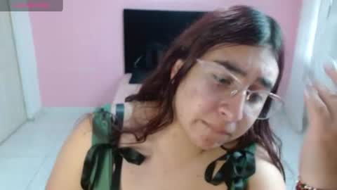 Snapshot of celeste486380 chatting on 08-07-26, 03:25 celeste486380 online show from 08-07-26, 03:25