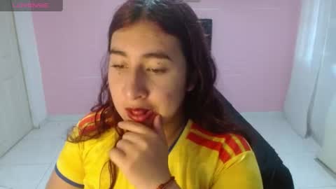 Snapshot of celeste817631 chatting on 07-07-26, 01:37 celeste817631 online show from 07-07-26, 01:37