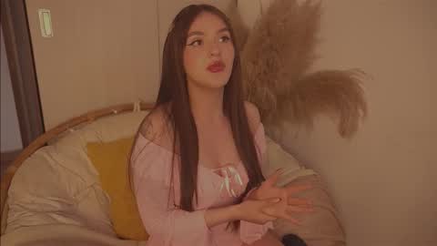 Diane Independent model online show from 10-14-25, 07:58