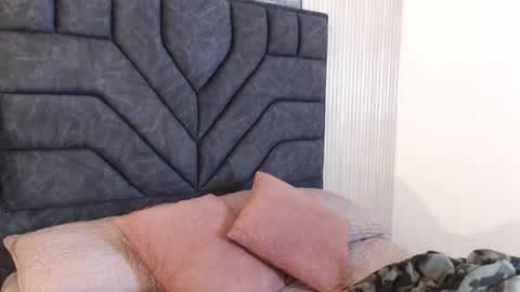 Snapshot of celeste_bs chatting on 10-22-25, 03:51 Celeste  online show from 10-22-25, 03:51