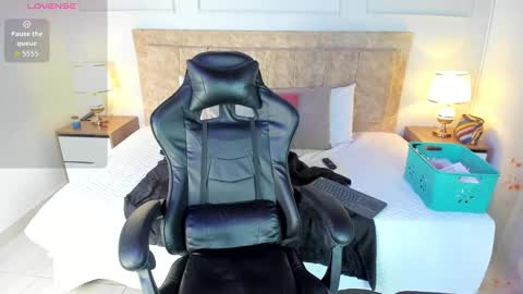 celeste online show from 12-01-25, 01:54