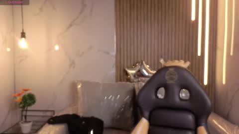 Snapshot of celeste_fioree chatting on 02-15-26, 12:58 celeste_fioree online show from 02-15-26, 12:58