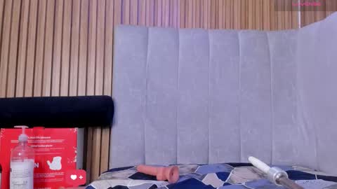 Snapshot of celeste_jhons1 chatting on 10-18-25, 06:08 celeste_jhons1 online show from 10-18-25, 06:08