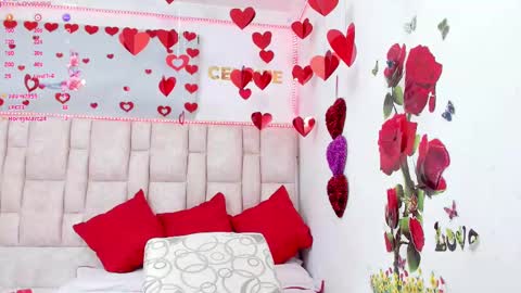 Snapshot of celeste_lincon chatting on 02-16-25, 04:09 Celeste Lincon online show from 02-16-25, 04:09