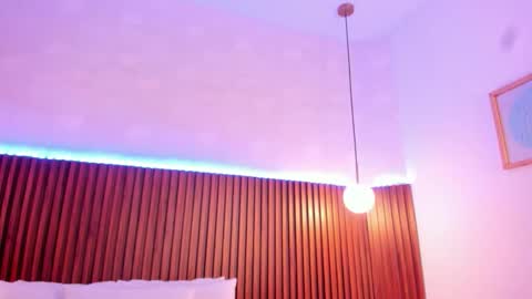 Snapshot of celeste_rouss_ chatting on 10-12-25, 12:26 Sofia Castrillon online show from 10-12-25, 12:26