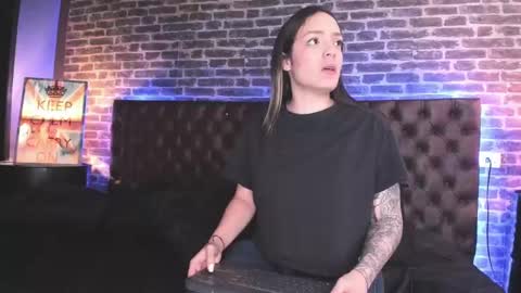 Snapshot of celeste_starsss chatting on 02-25-25, 03:52 celeste_starsss online show from 02-25-25, 03:52