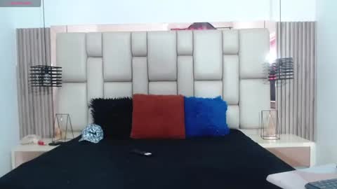 Celeste AND Dylan online show from 01-11-25, 07:05