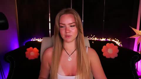 celestenoirr online show from 05-05-26, 01:41