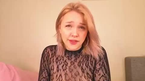 Mary online show from 06-14-26, 01:36