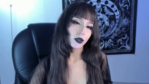   online show from 03-06-25, 03:24