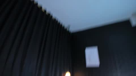 Snapshot of celinayhanck chatting on 11-07-25, 01:22 CelinaYHanck online show from 11-07-25, 01:22