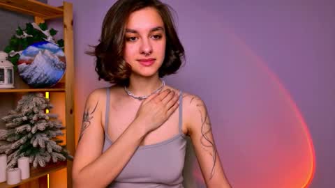  Celine  online show from 12-20-25, 05:03