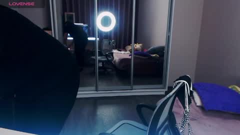 Celine online show from 05-11-26, 03:07