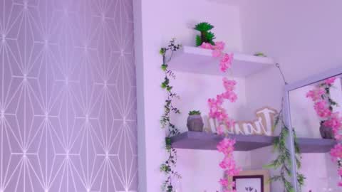 Snapshot of celine_lee chatting on 11-14-25, 04:17 Celine online show from 11-14-25, 04:17