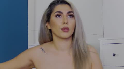 CelineMeyer online show from 10-11-25, 05:28