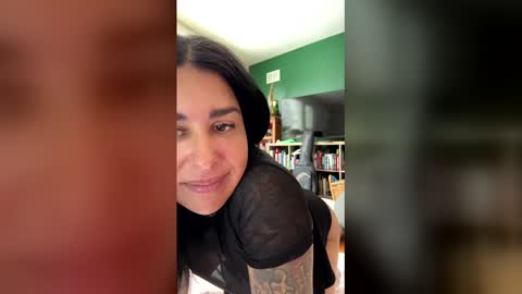 Snapshot of celineshore chatting on 03-05-26, 06:26 Celine Shore online show from 03-05-26, 06:26