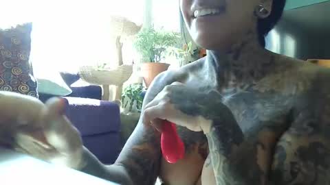 Snapshot of celineshore chatting on 03-10-26, 05:51 Celine Shore online show from 03-10-26, 05:51