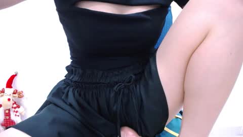 Snapshot of cemmitery chatting on 09-21-25, 12:56 Cemi online show from 09-21-25, 12:56