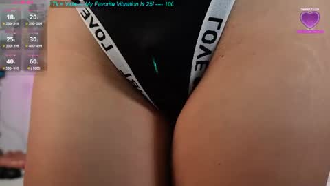 Snapshot of cerecitaqueen chatting on 06-25-26, 06:56 Cerecita online show from 06-25-26, 06:56