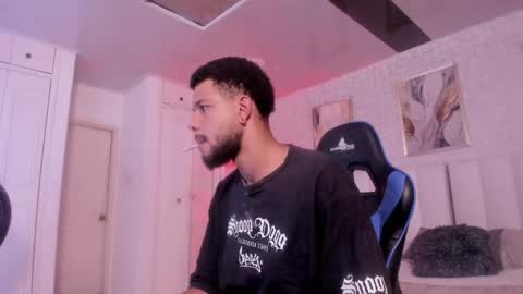 Snapshot of cero_khalifa chatting on 04-20-26, 09:05 cero khalifa online show from 04-20-26, 09:05