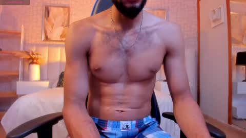 Snapshot of cero_khalifa chatting on 05-16-26, 12:29 cero khalifa online show from 05-16-26, 12:29