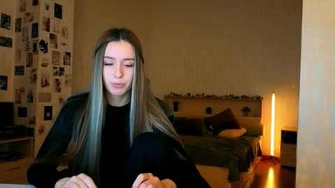 my name is Eva online show from 01-11-26, 07:30