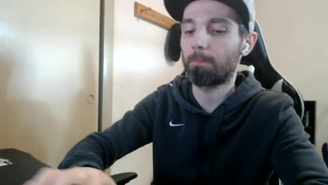 cha_cha_chillin online show from 06-27-26, 05:40