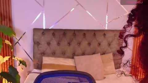 CHAARLOTTEE online show from 03-18-26, 08:45