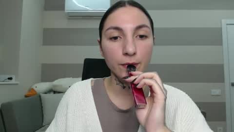 Snapshot of chabibiann chatting on 12-12-24, 09:51 Kate online show from 12-12-24, 09:51