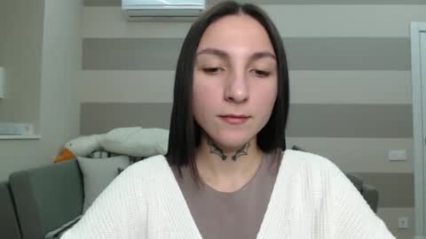 Snapshot of chabibiann chatting on 01-06-25, 01:08 Kate online show from 01-06-25, 01:08