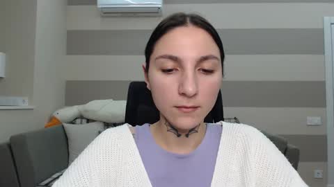 Snapshot of chabibiann chatting on 01-15-25, 12:58 Kate online show from 01-15-25, 12:58