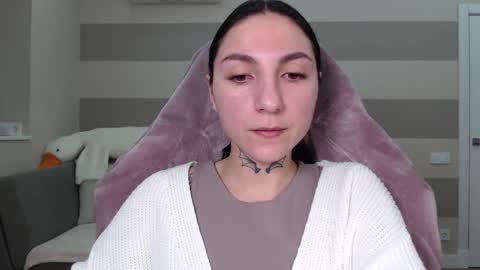 Snapshot of chabibiann chatting on 02-19-25, 05:27 Kate online show from 02-19-25, 05:27