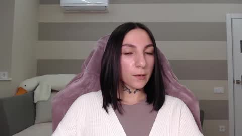 Snapshot of chabibiann chatting on 02-19-25, 11:06 Kate online show from 02-19-25, 11:06