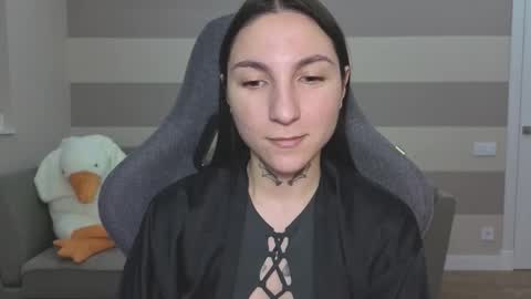 Snapshot of chabibiann chatting on 09-19-25, 06:37 Kate online show from 09-19-25, 06:37