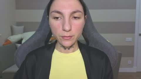 Kate online show from 05-05-26, 06:32