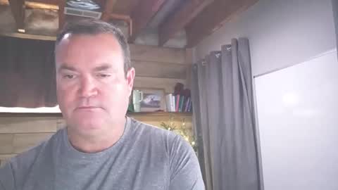 chadmichaell online show from 05-11-26, 01:28