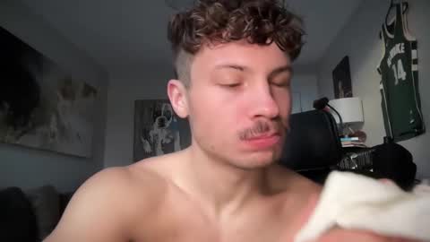 ChadTitan online show from 10-23-25, 12:04