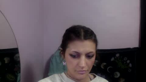 chaia online show from 04-19-26, 04:39