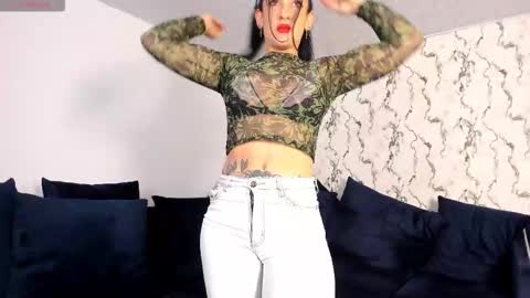 Chanel online show from 02-06-26, 05:23