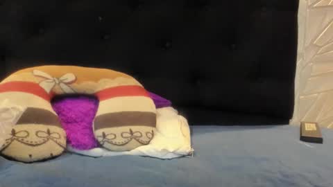 Snapshot of chanellejohnson_ chatting on 11-13-25, 06:18 chanellejohnson_ online show from 11-13-25, 06:18