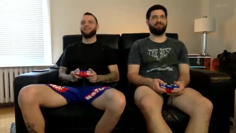 TATS AND TANNED online show from 01-08-25, 07:45