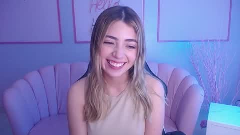 Snapshot of channel_blonde_a chatting on 12-03-24, 04:25 channel_blonde_a online show from 12-03-24, 04:25
