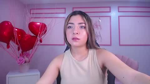 Snapshot of channel_blonde_a chatting on 02-08-25, 04:47 channel_blonde_a online show from 02-08-25, 04:47
