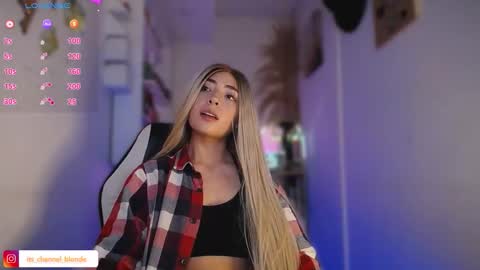 channel_blonde_a online show from 12-18-25, 05:13