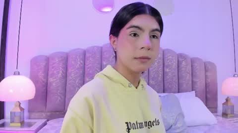 Snapshot of channel_sofia chatting on 07-12-26, 10:56 Channel Sofia online show from 07-12-26, 10:56