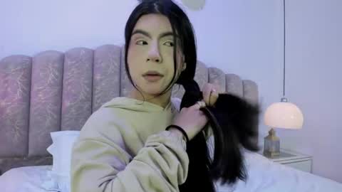 Snapshot of channel_sofia chatting on 07-19-26, 10:57 Channel Sofia online show from 07-19-26, 10:57