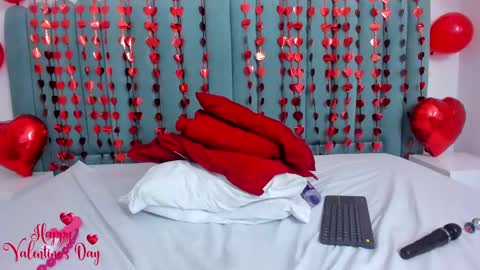 Channelfox  online show from 02-14-25, 01:23