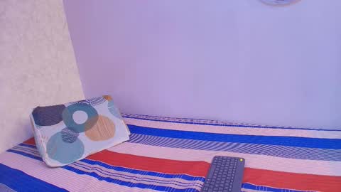 Raquel  online show from 12-18-25, 12:00