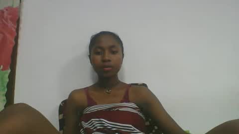 chantale483461 online show from 03-27-26, 06:19