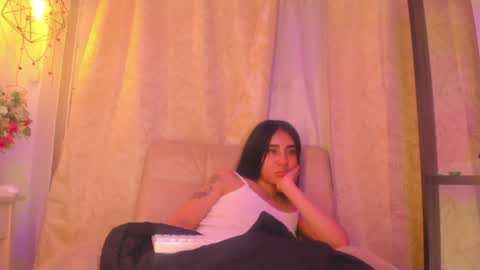 Chantall online show from 12-20-24, 07:55